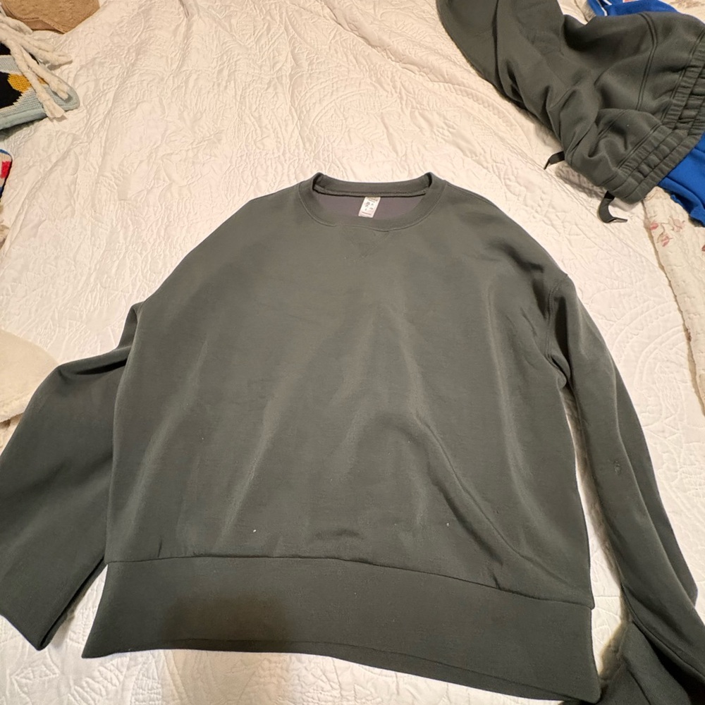 Men's Gray Sweater